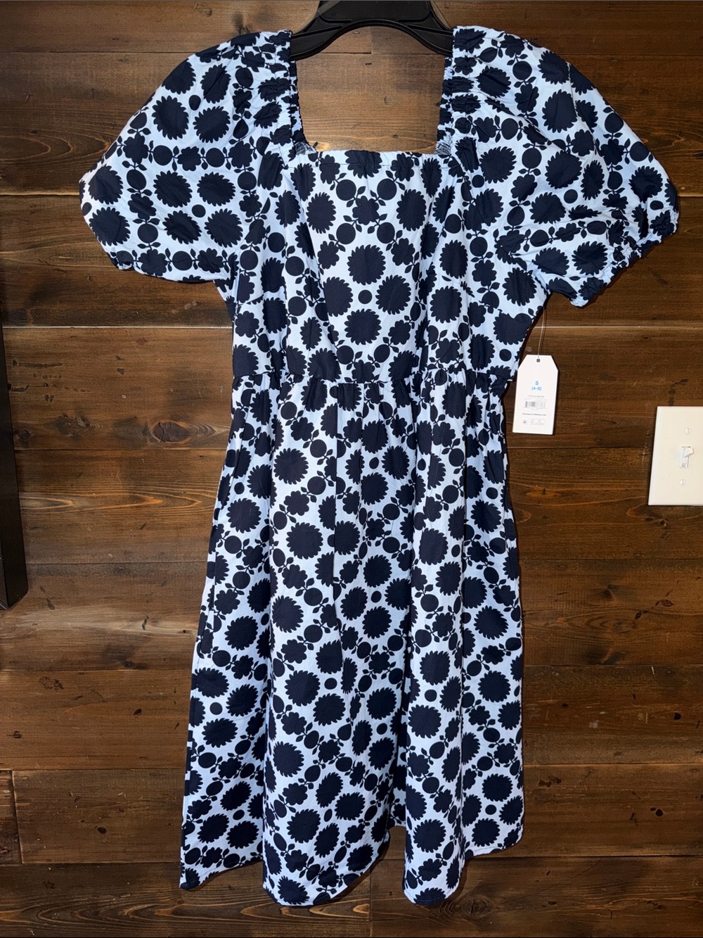 Time and True tie back mini dress with puff sleeves